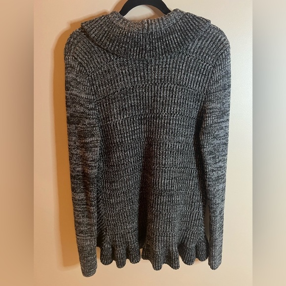 EXPRESS Cardigan Cozy Sweater Merino Wool Blend-Size L LIKE NEW - Picture 5 of 5